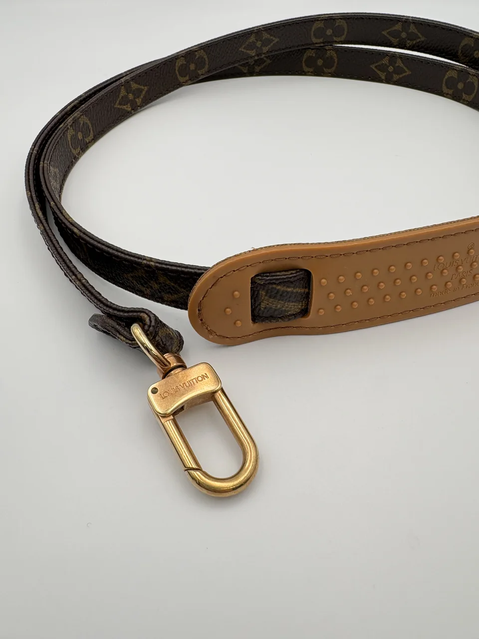 LV SHOULDER STRAP (BROWN) view 6