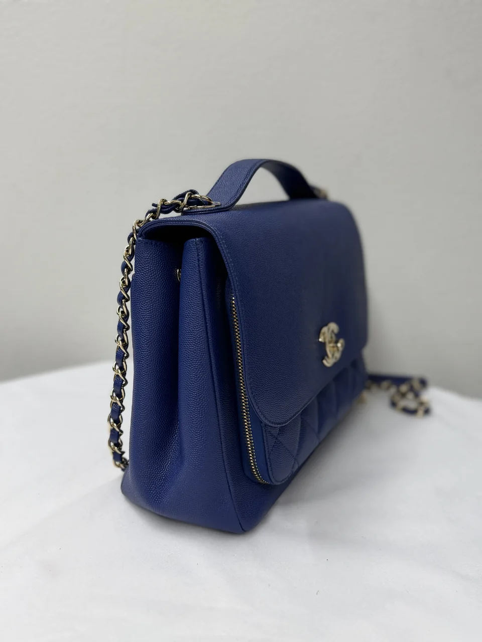 CHANEL CAVIAR MATELASSE BUSINESS AFFINITY (24 SERIAL CODE) view 5