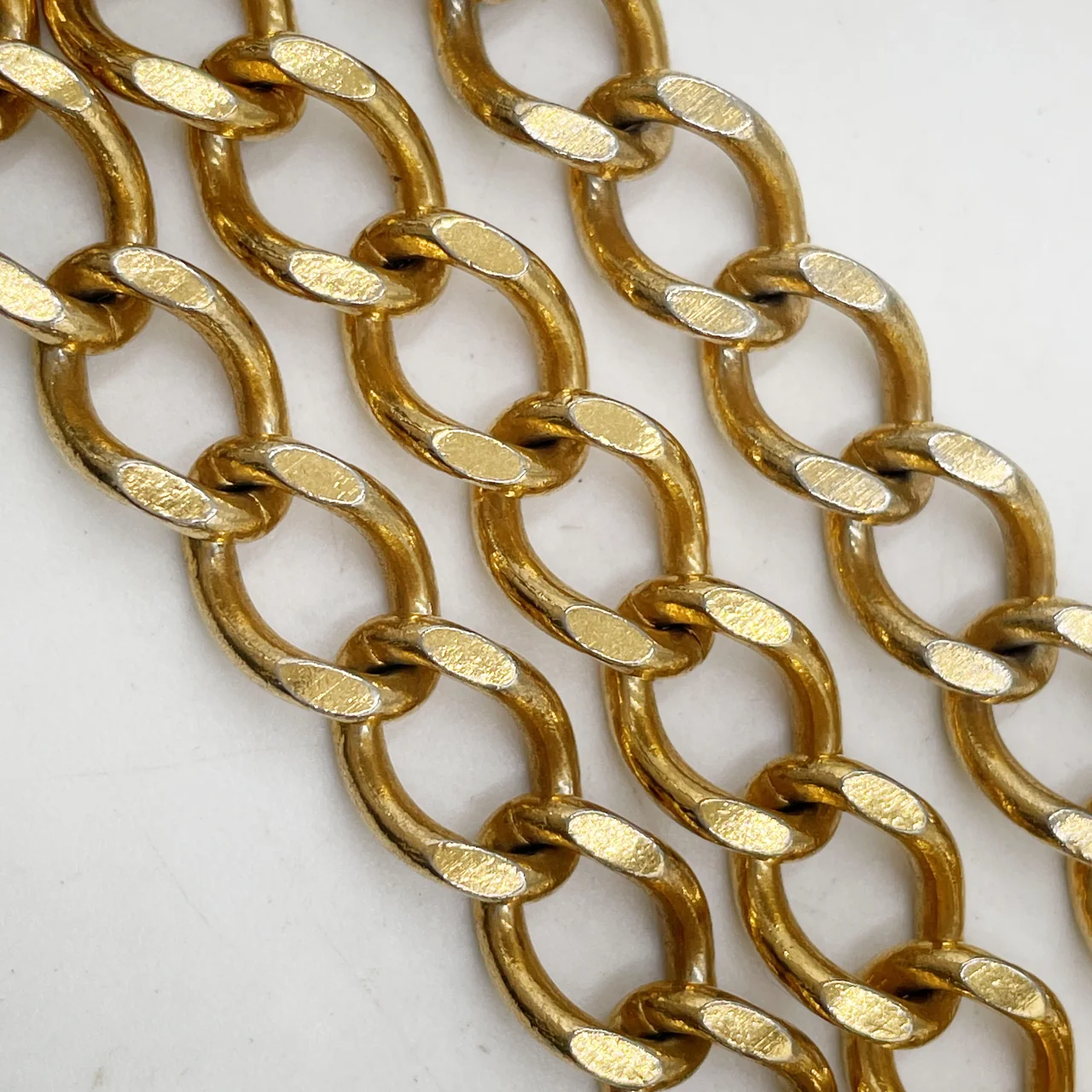 CHANEL CHAIN BELT view 8