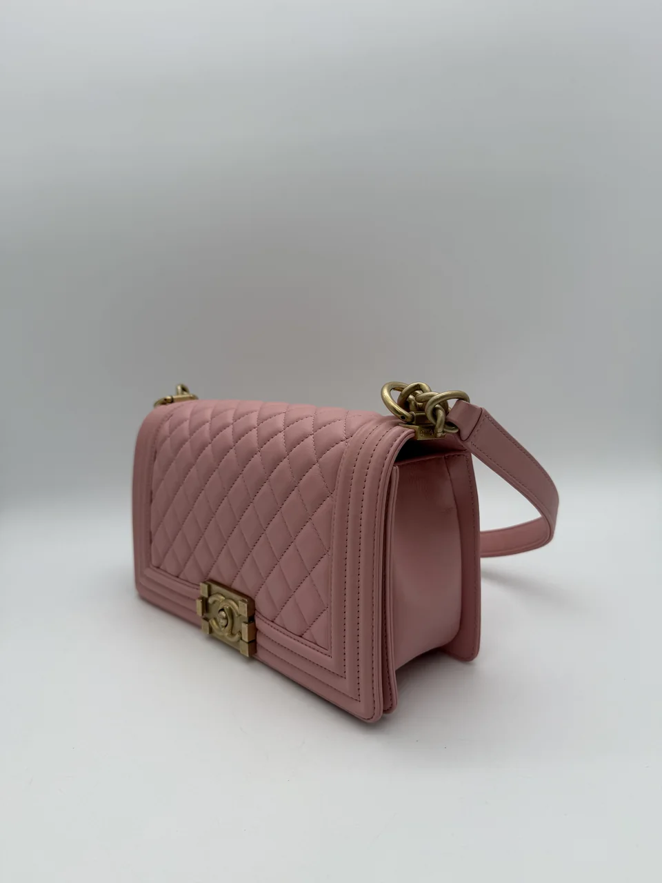 CHANEL LAMB SKIN LE BOY (27 SERIAL CODE) view 4