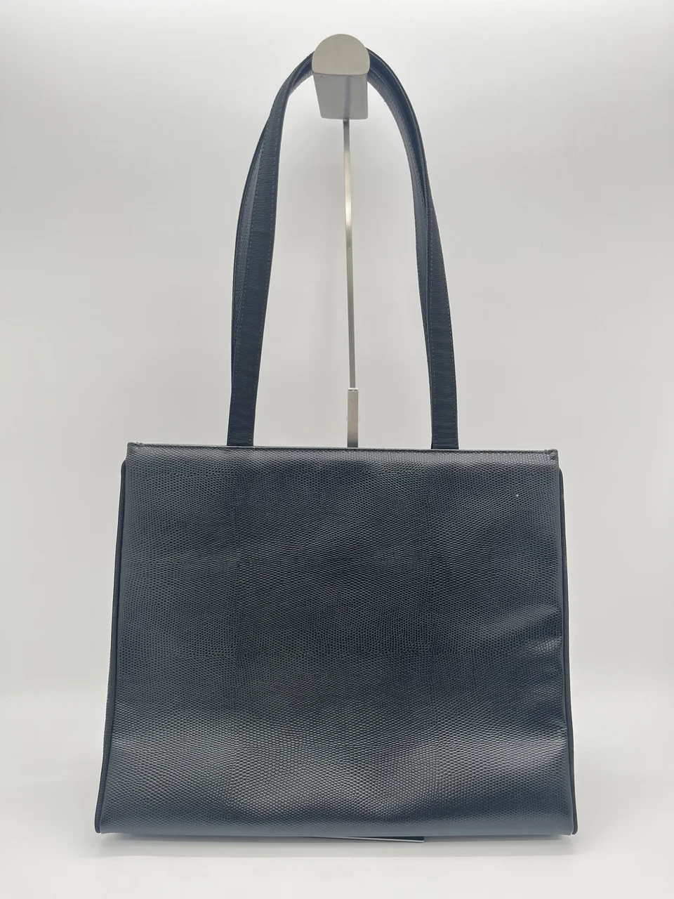 SALVATORE FERRAGAMO VARA TOTE BAG hover