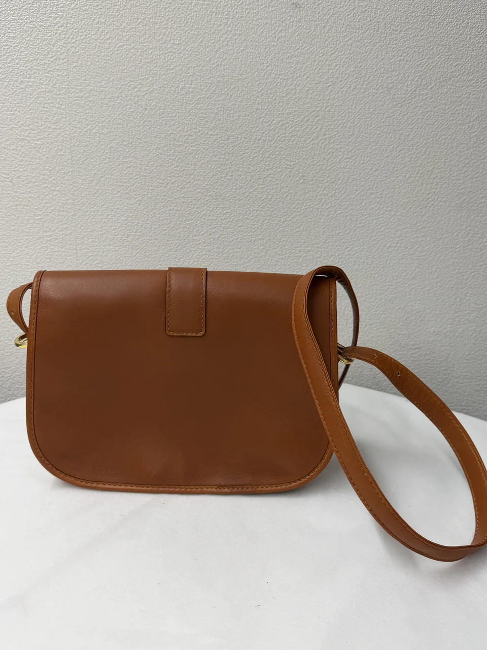CELINE SHOULDER BAG (BROWN) view 6