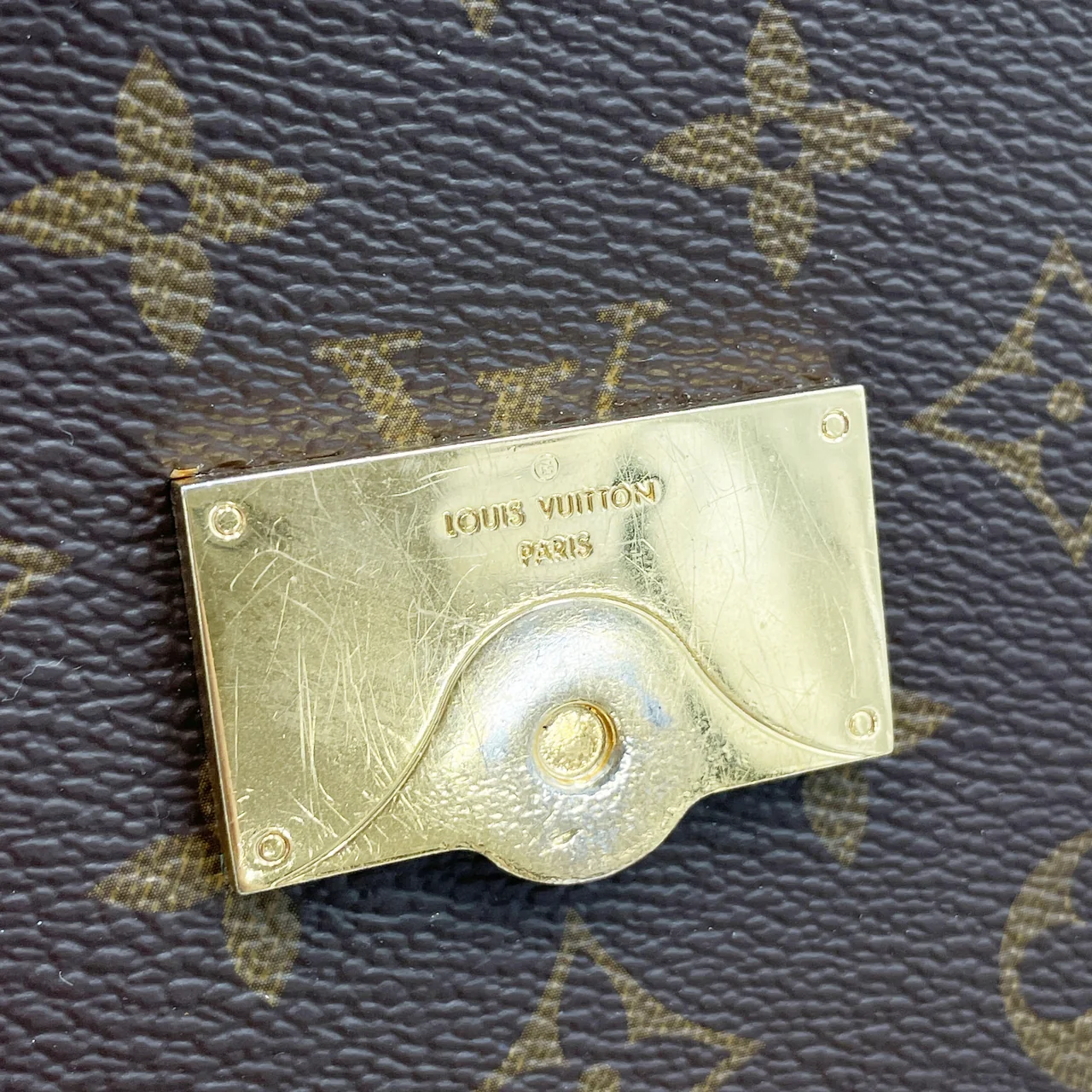 LV MONOGRAM CLUNY MM view 9