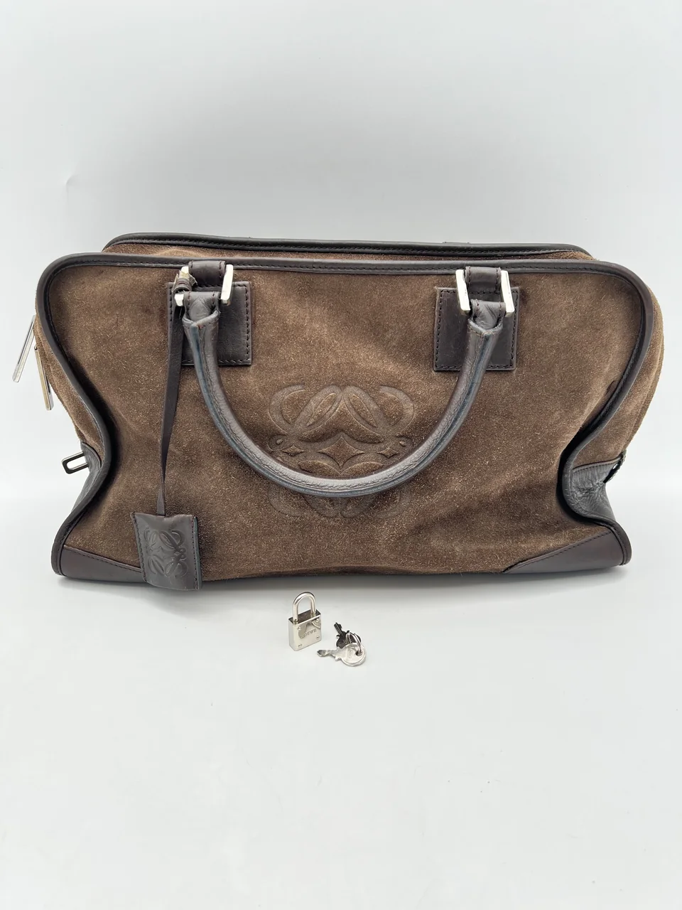 LOEWE AMAZONA 36 hover