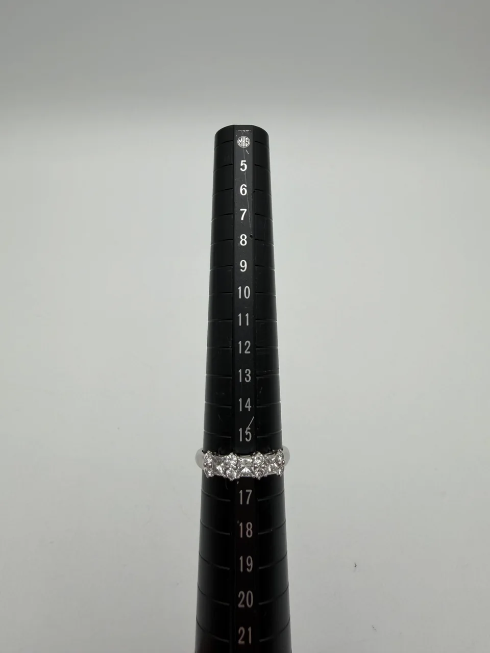 PT900 DIAMOND RING FD1.00CT 4.3G hover
