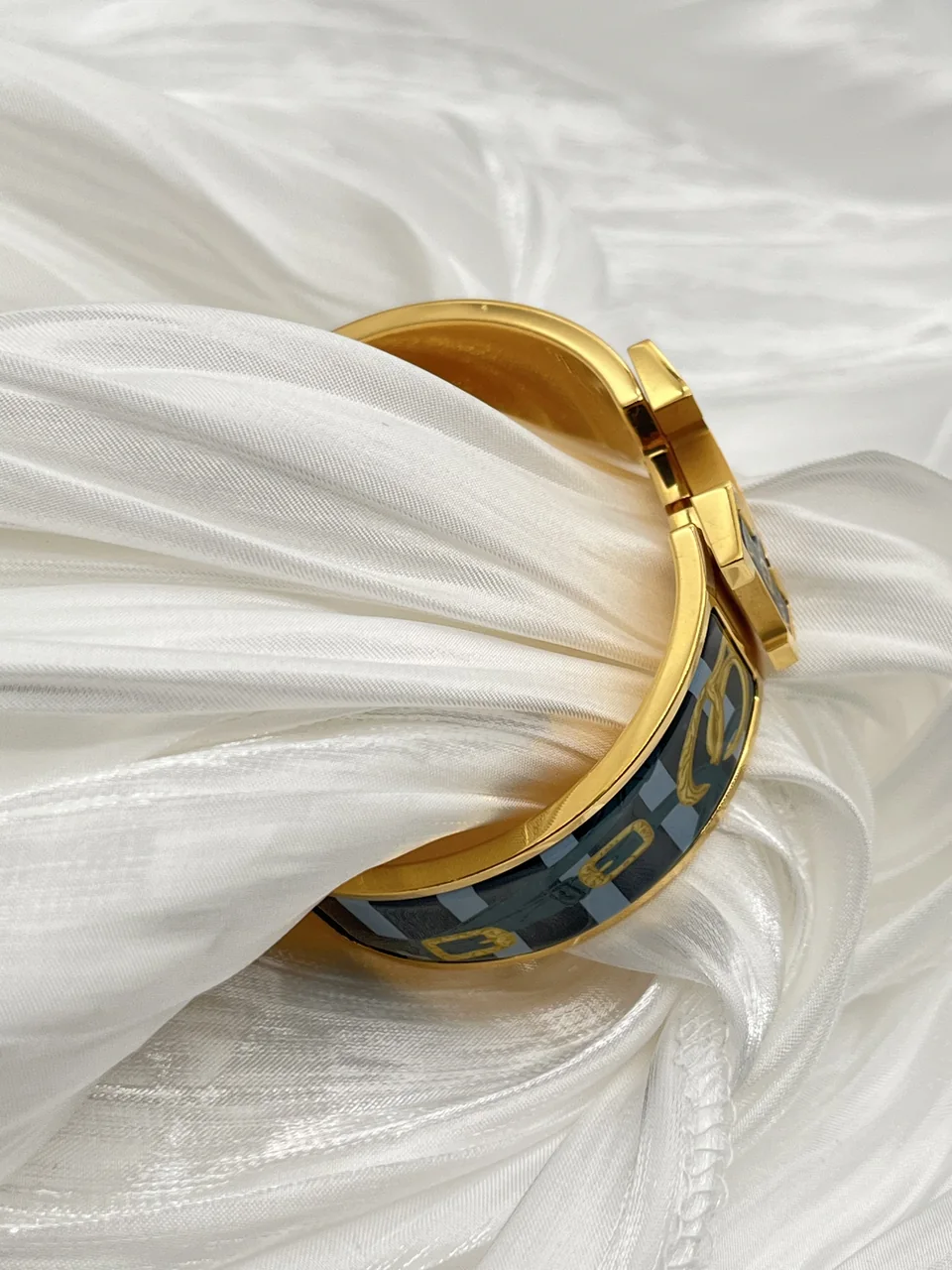 HERMES BRACELET view 4