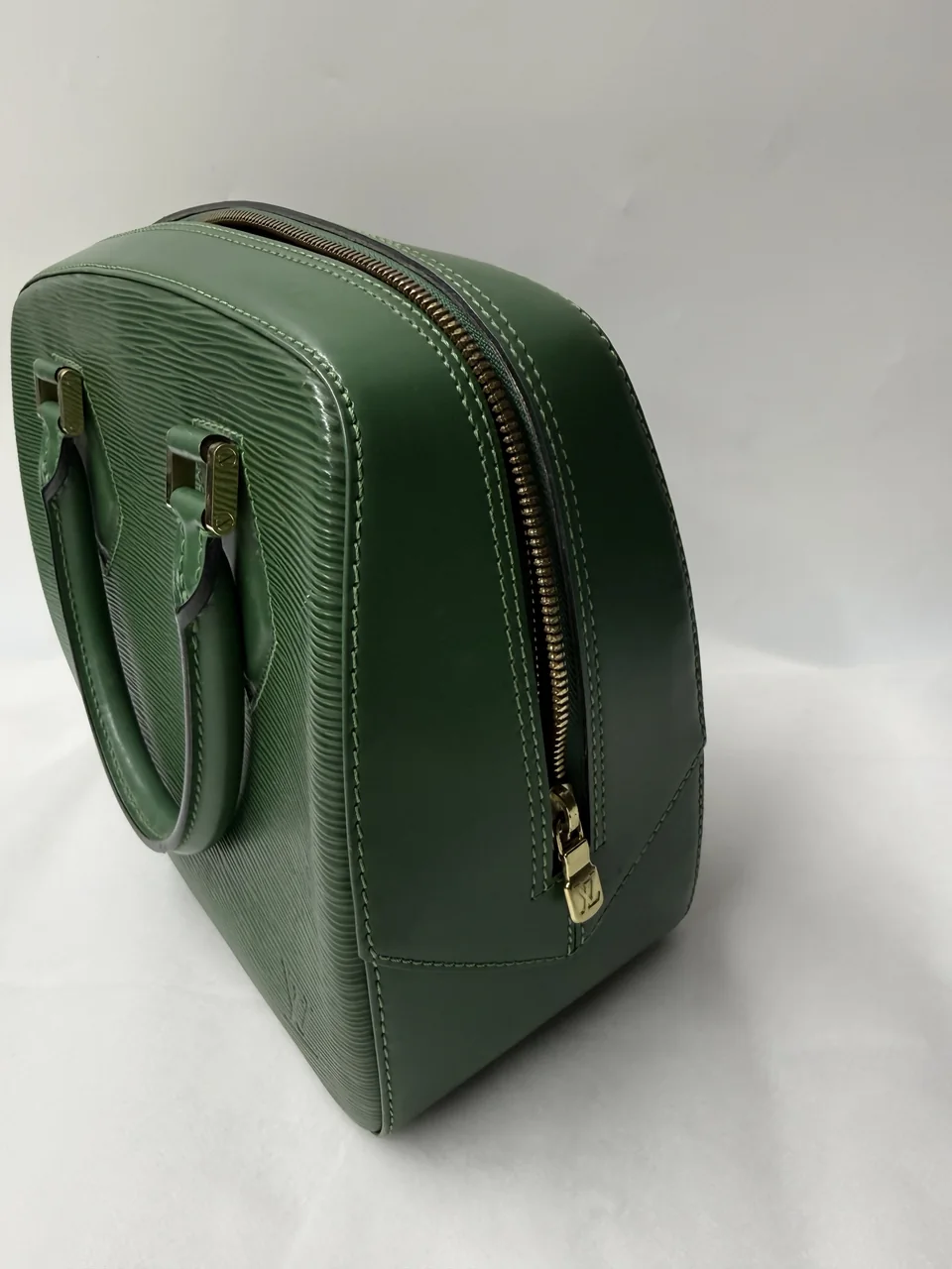 LV EPI SABLON view 11