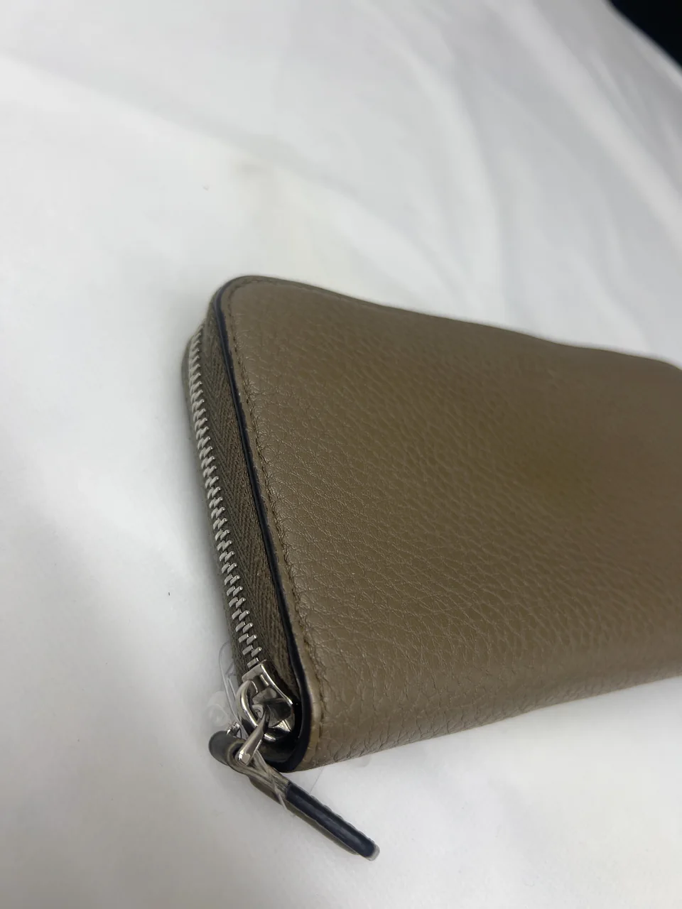 FENDI ROUND FASTENER LONG WALLET view 5