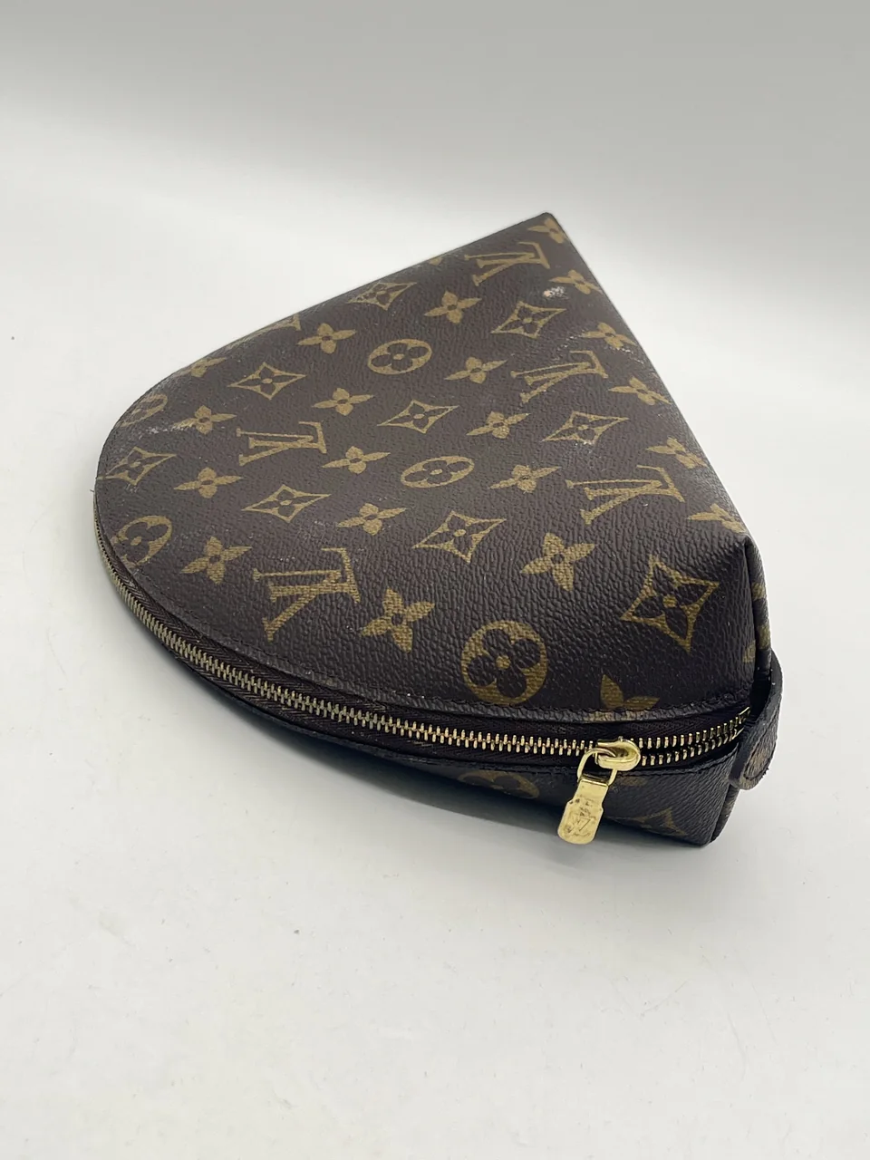 LV MONOGRAM TROUSSE DEMI RONDE photo 5