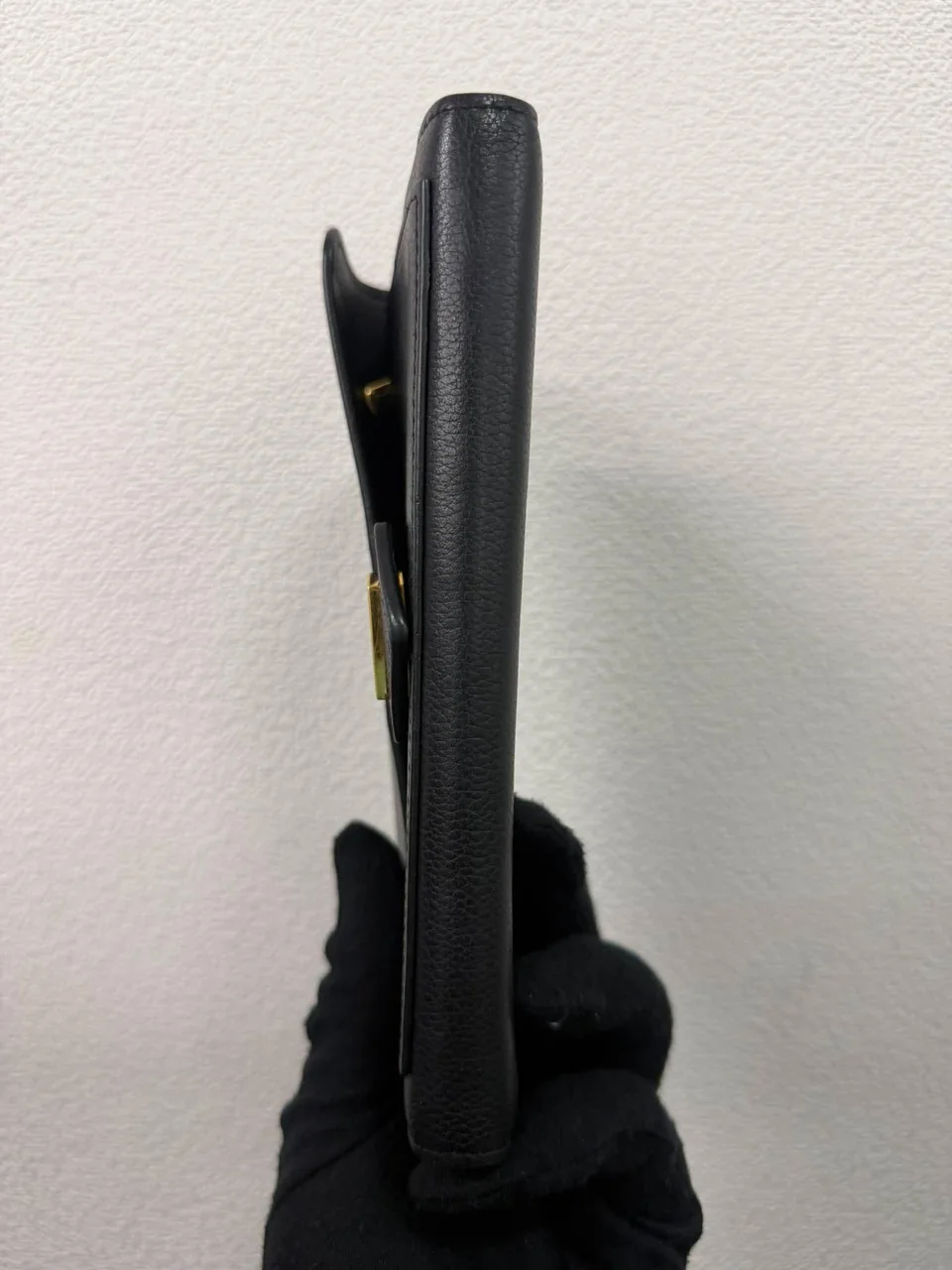 LV PORTEFUILLE LOCK ME (BLACK) photo 6