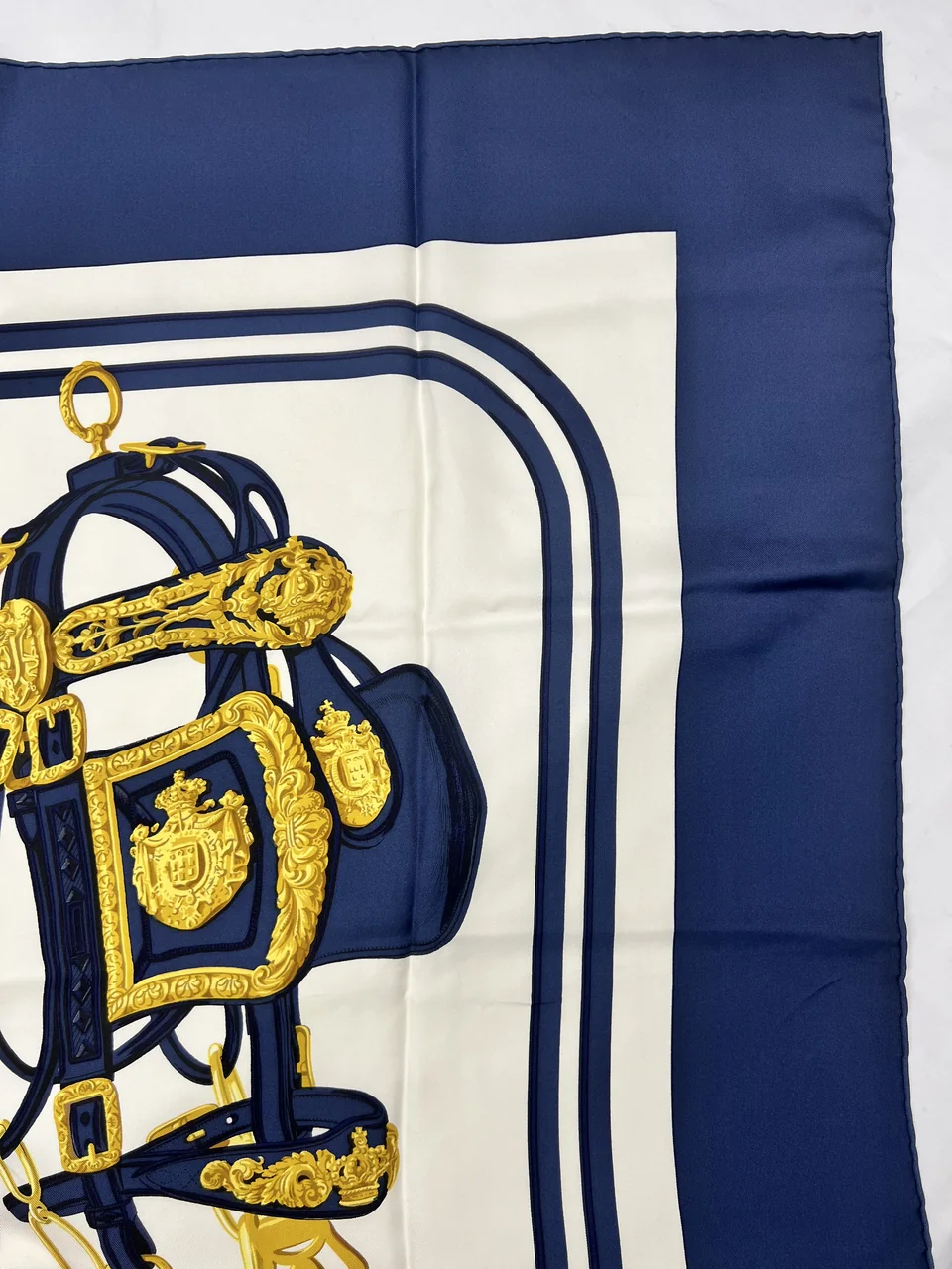 HERMES SCARF view 3