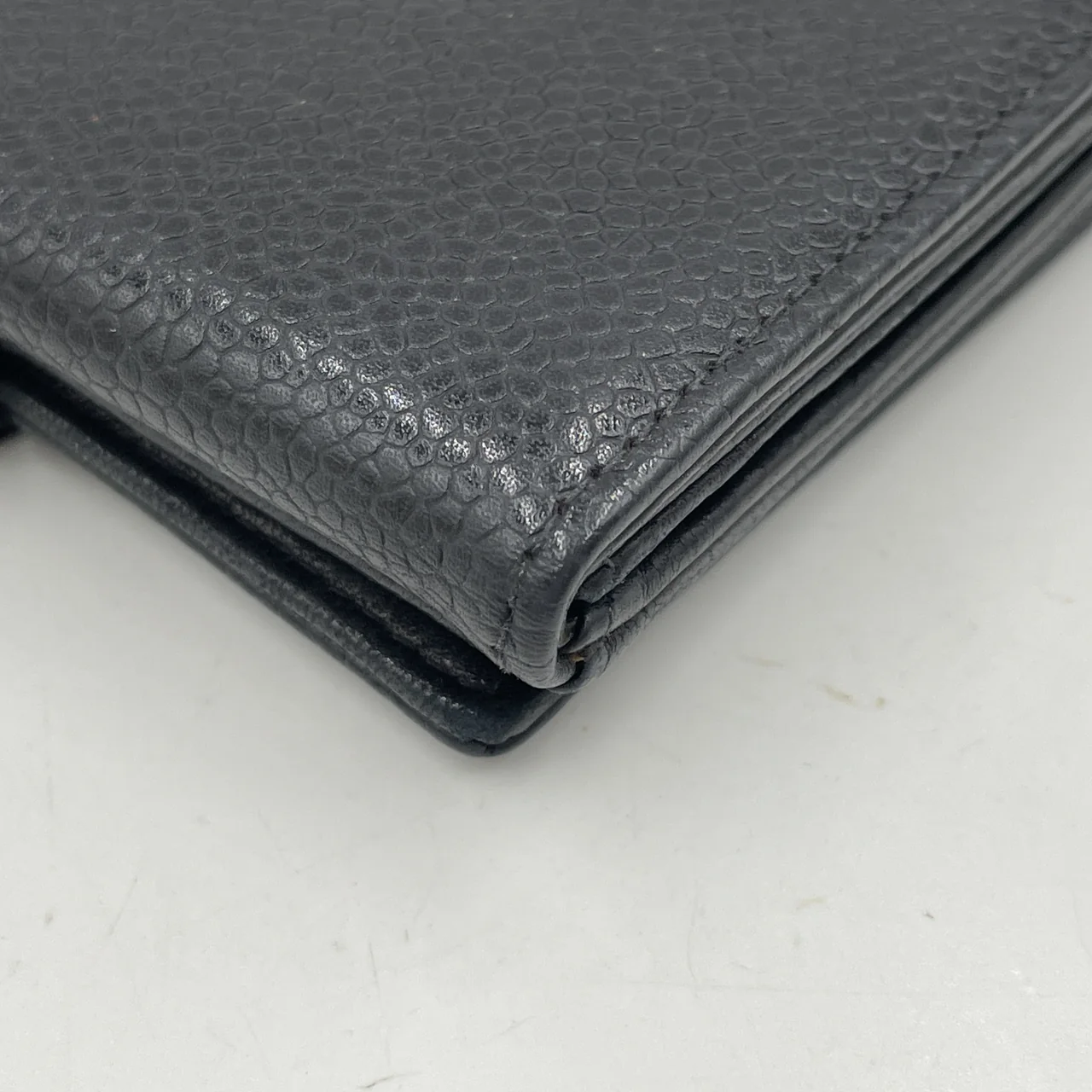 CHANEL CAVIAR BIFOLD WALLET (5 SERIAL CODE) view 7