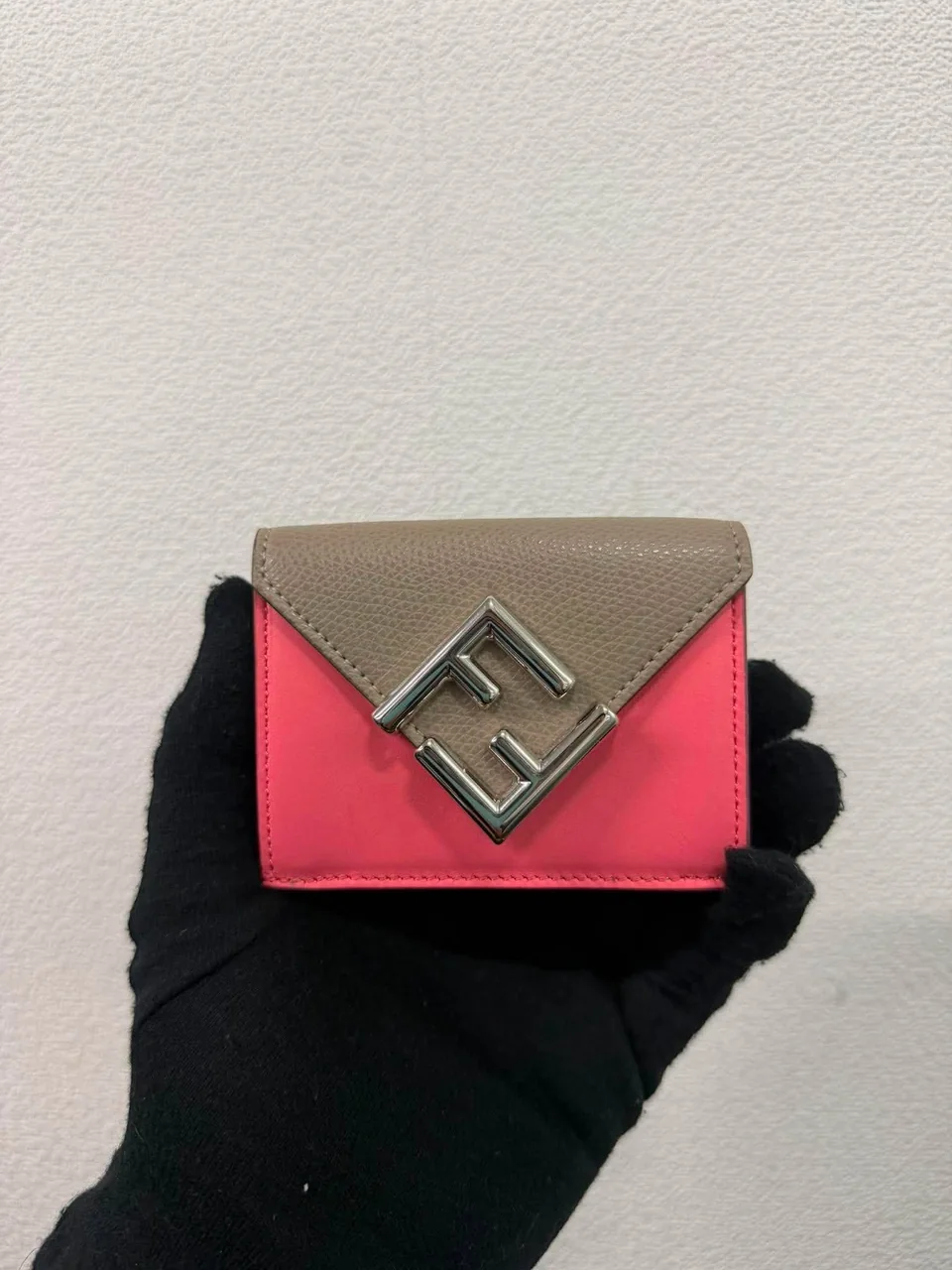 FENDI COMPACT WALLET (PINK/GRAY) view 11