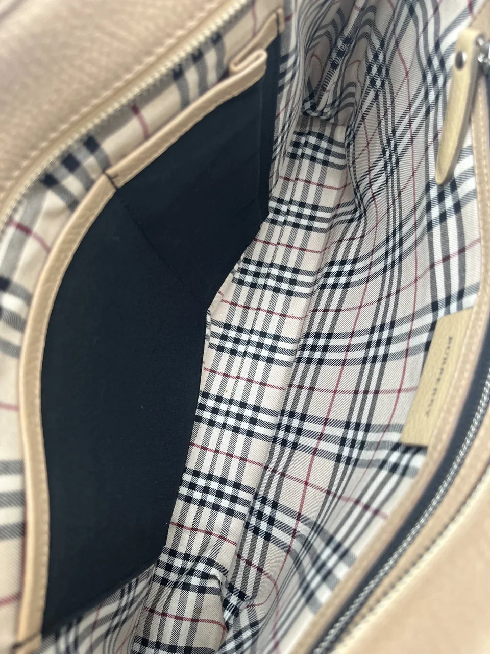 BURBERRY NOVA CHECK HANDBAG (BEIGE) view 7
