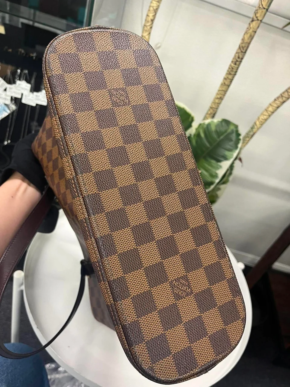LV DAMIER VAVIN GM photo 6