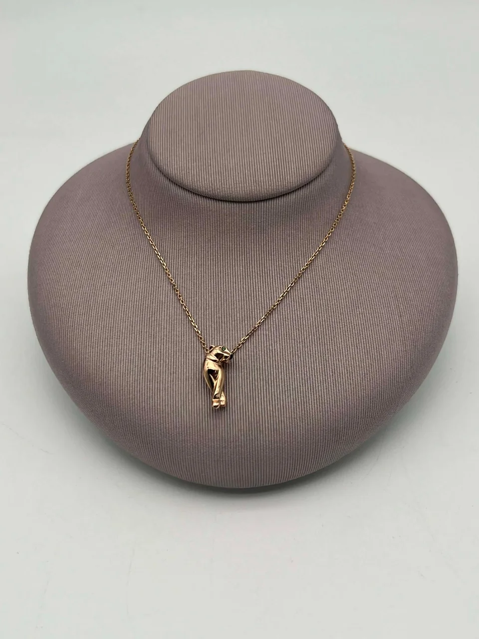 PG750 CARTIER PANTHER NECKLACE 3.6G view 2