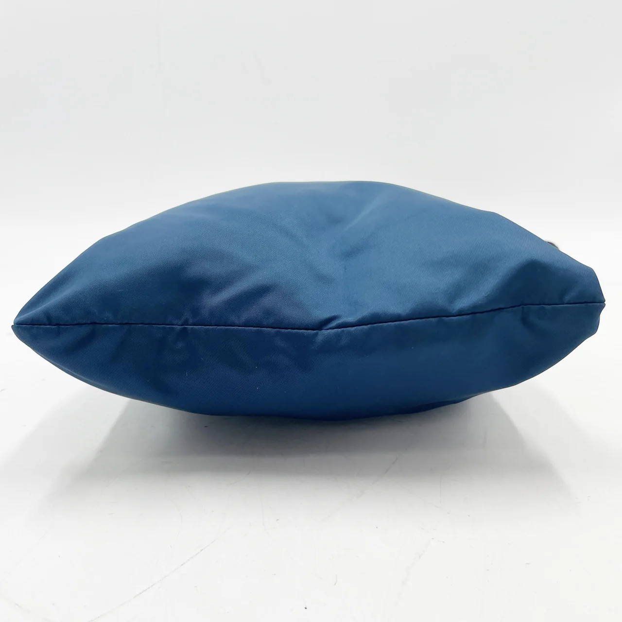 PRADA NYLON SHOULDER BAG (BLUE) view 3