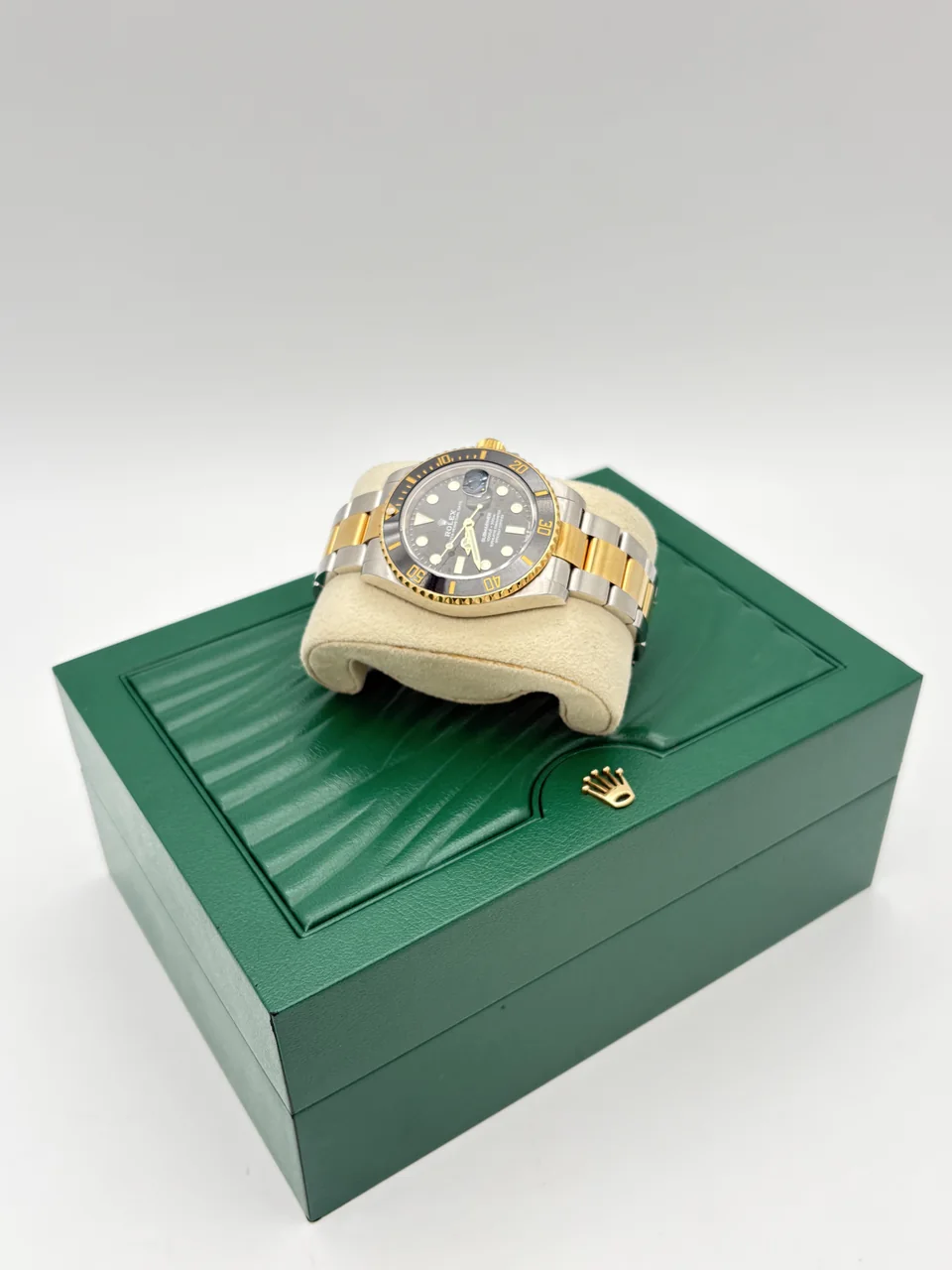 Rolex Submariner Date 126613LN 585U65Y4 Automatic SS/YG Black view 6