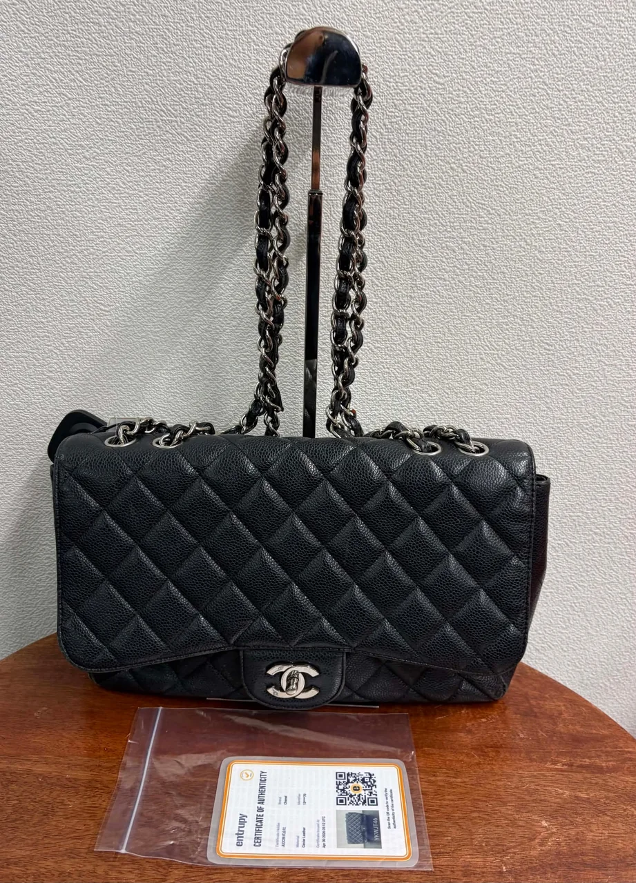 CHANEL CAVIAR CHAIN SHOULDER BAG view 5