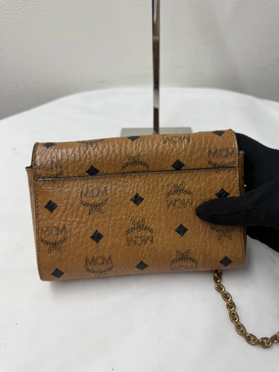 MCM CHAIN SHOULDER BAG view 6