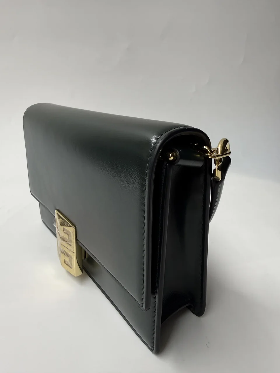 GIVENCHY SHOULDER BAG view 4