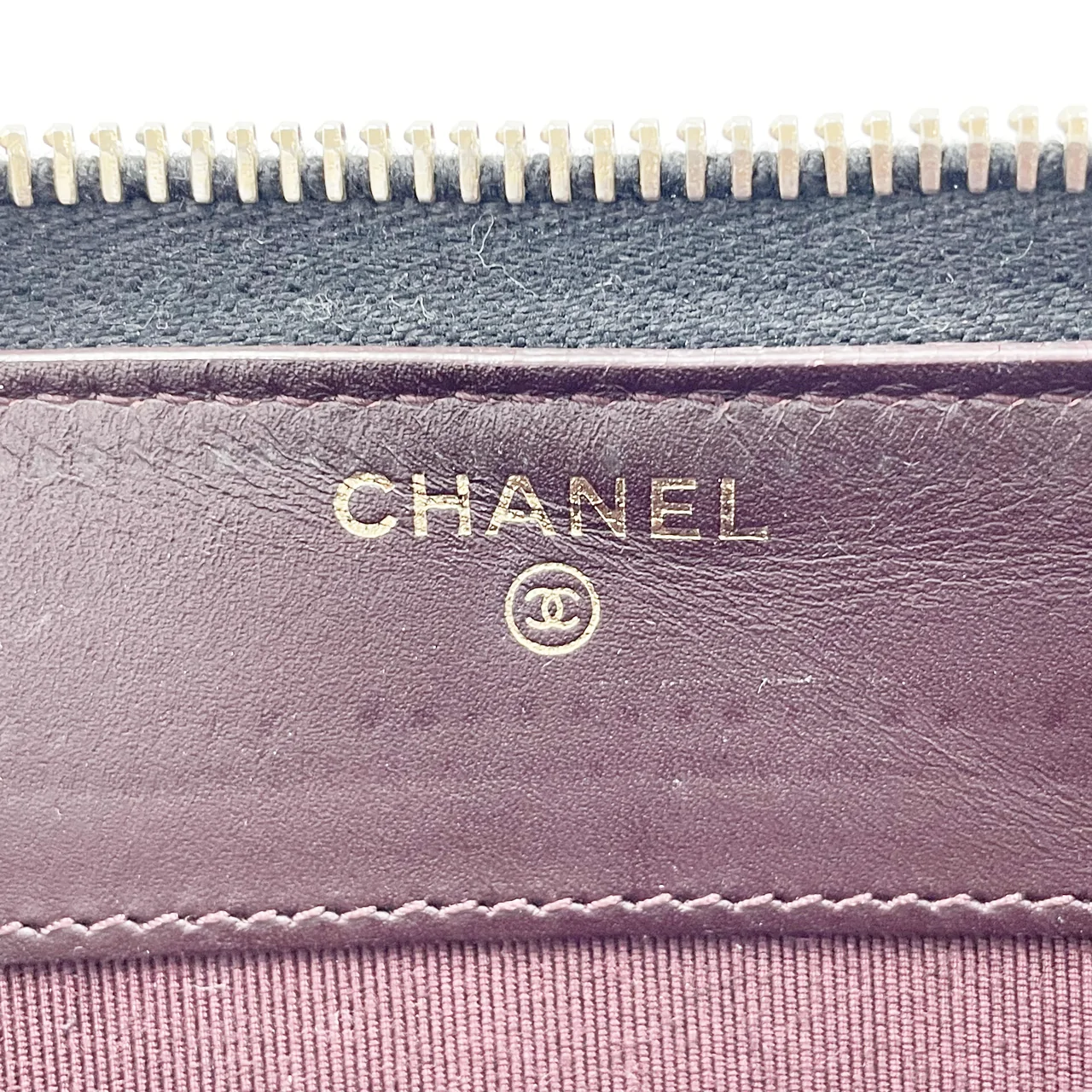 CHANEL CAVIAR ROUND FASTENER LONG WALLET (19 SERIAL CODE) view 12