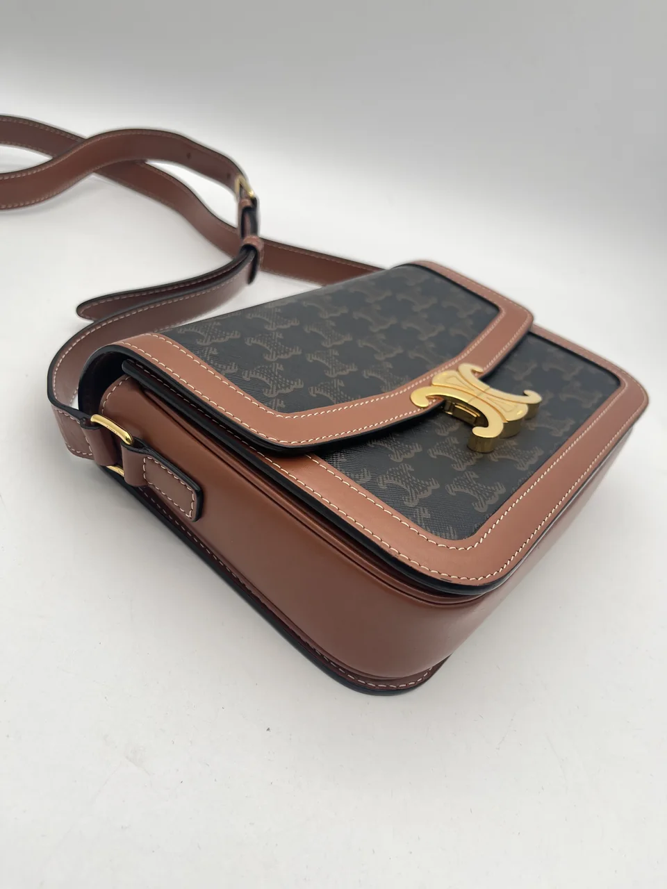 CELINE TRIOMPHE SHOULDER BAG view 5