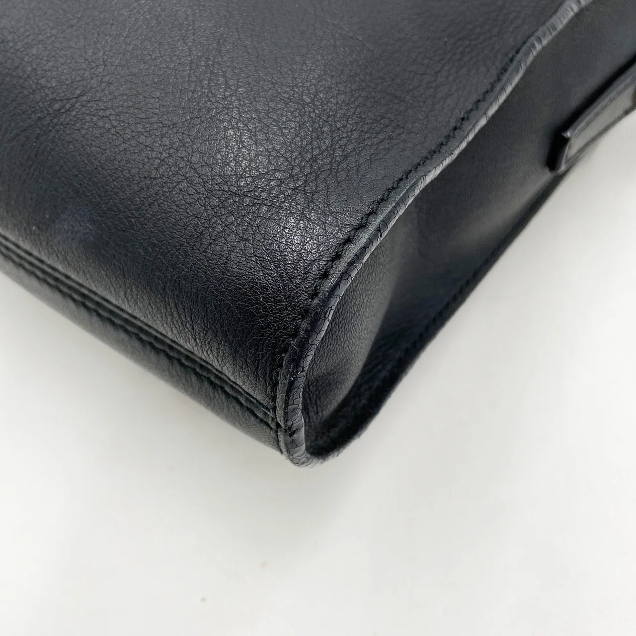 LOEWE SHOULDER BAG (BLACK) view 8