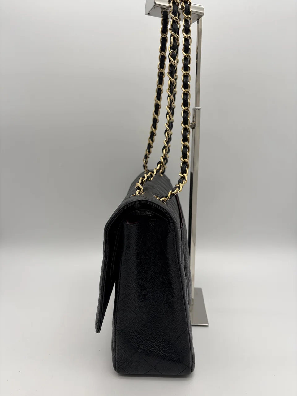 CHANEL CAVIAR MAXI DECA MATELASSE (18 SERIAL CODE) view 6
