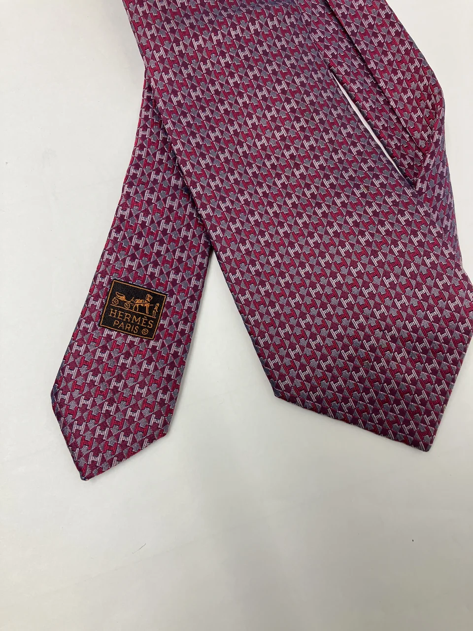 HERMES NECKTIE view 3