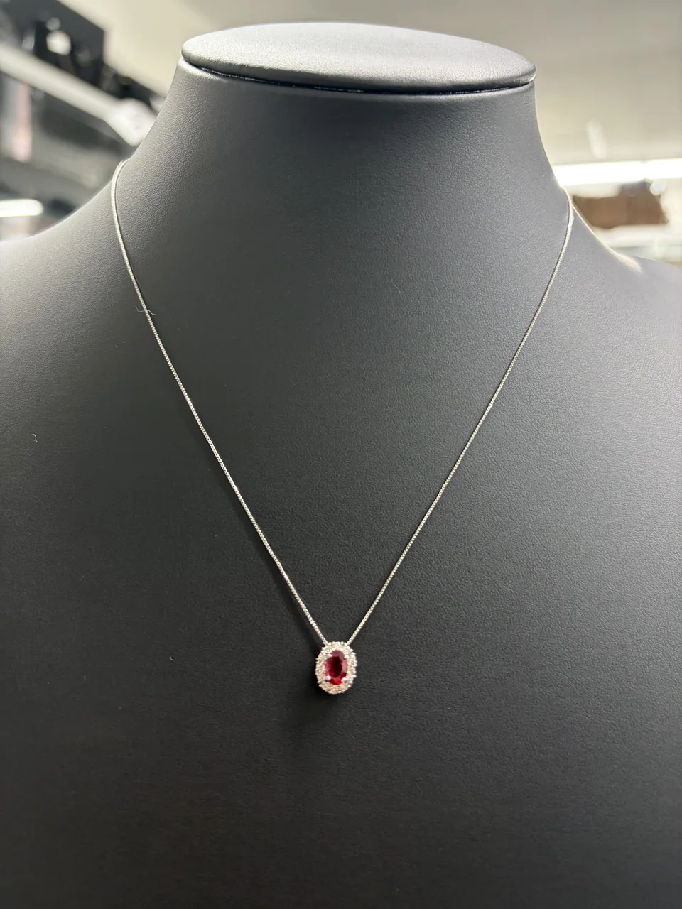 PT850/PT900 RUBY NECKLACE R0.72CT FD0.19CT 2.9G view 4