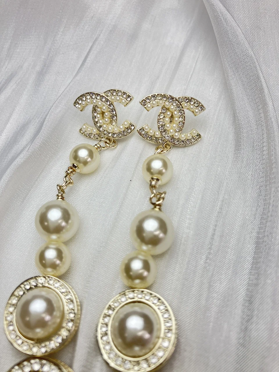 CHANEL EARRINGS view 6