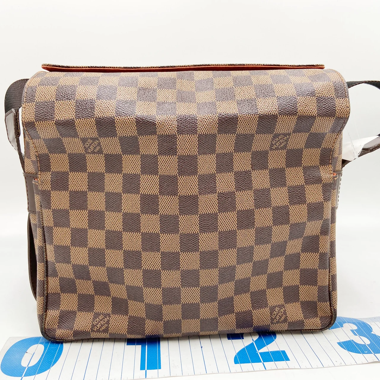 LV DAMIER NAVIGLIO hover