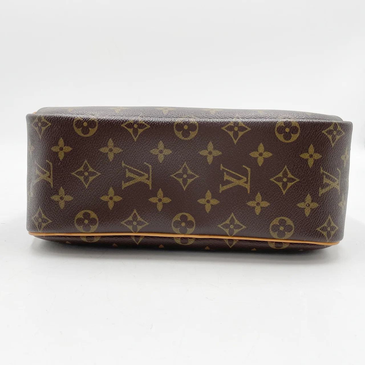 LV MONOGRAM TROUVILLE view 4