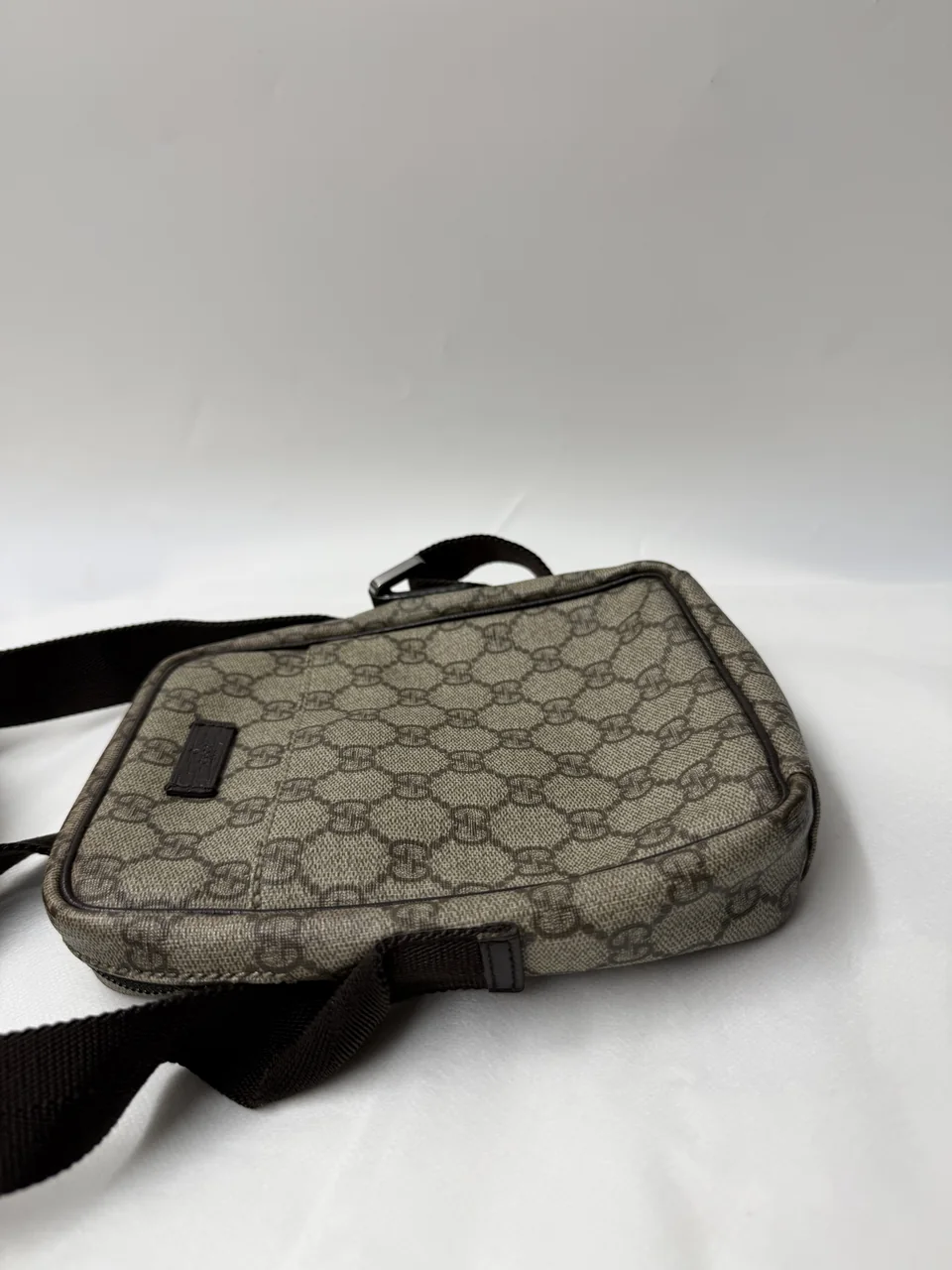 GUCCI GG SUPREME SHOULDER BAG view 11