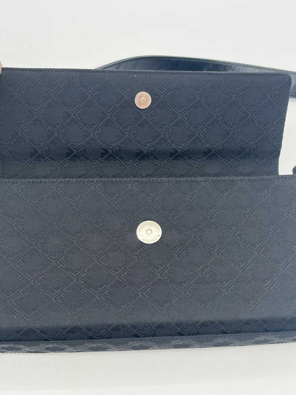 SALVATORE FERRAGAMO SHOULDER BAG (BLACK) view 7