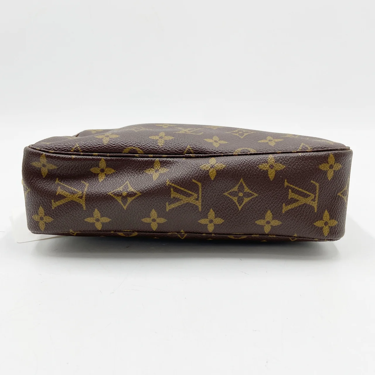 LV MONOGRAM TROUSSE TOILETTE 23 view 3
