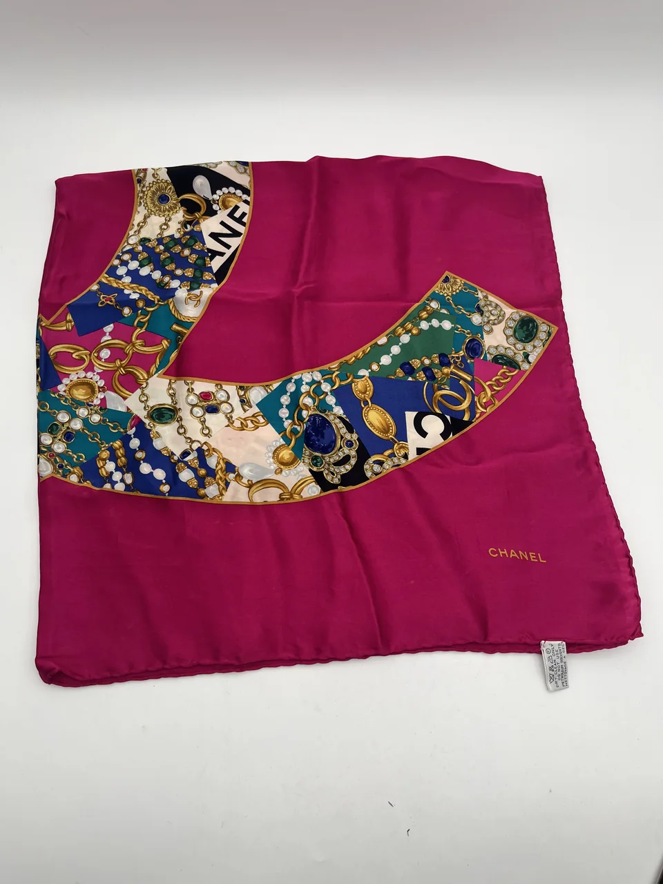 CHANEL SCARF