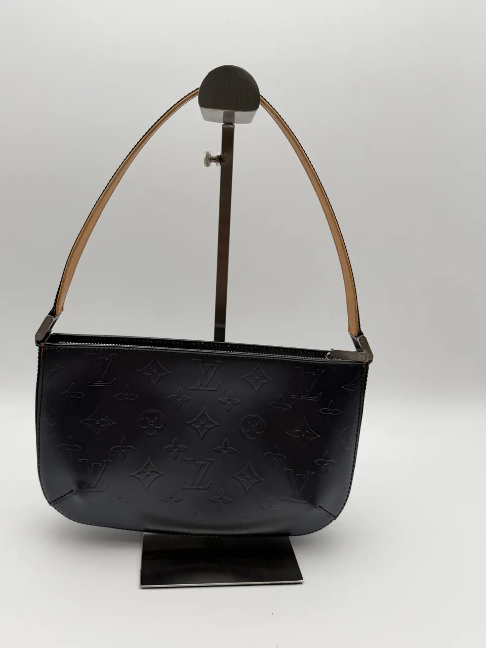 LV MONOGRAM FOWLER