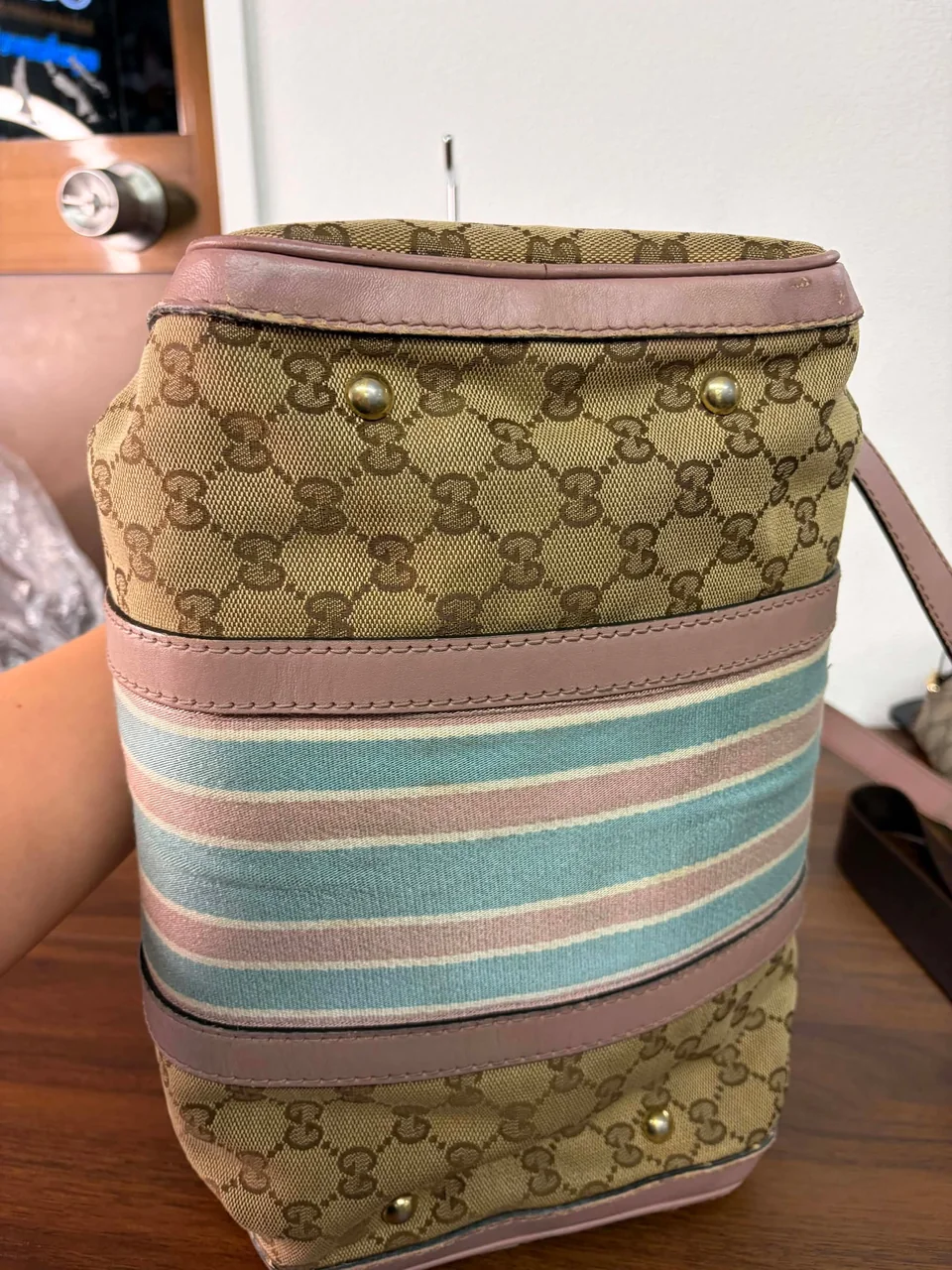 AJ-78 509/6 GUCCI 247205 HANDBAG view 3