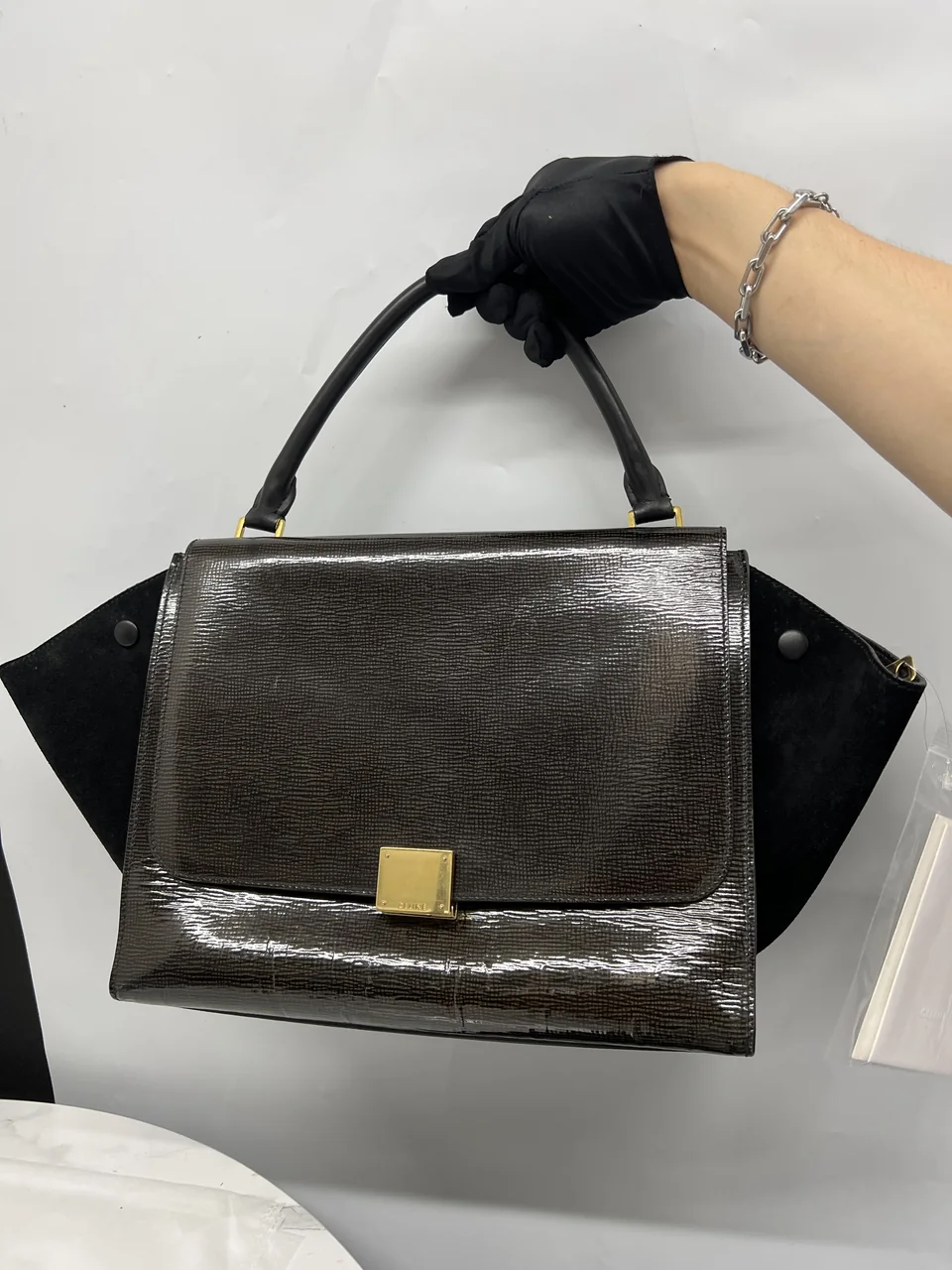 CELINE TRAPEZE SHOULDER BAG hover