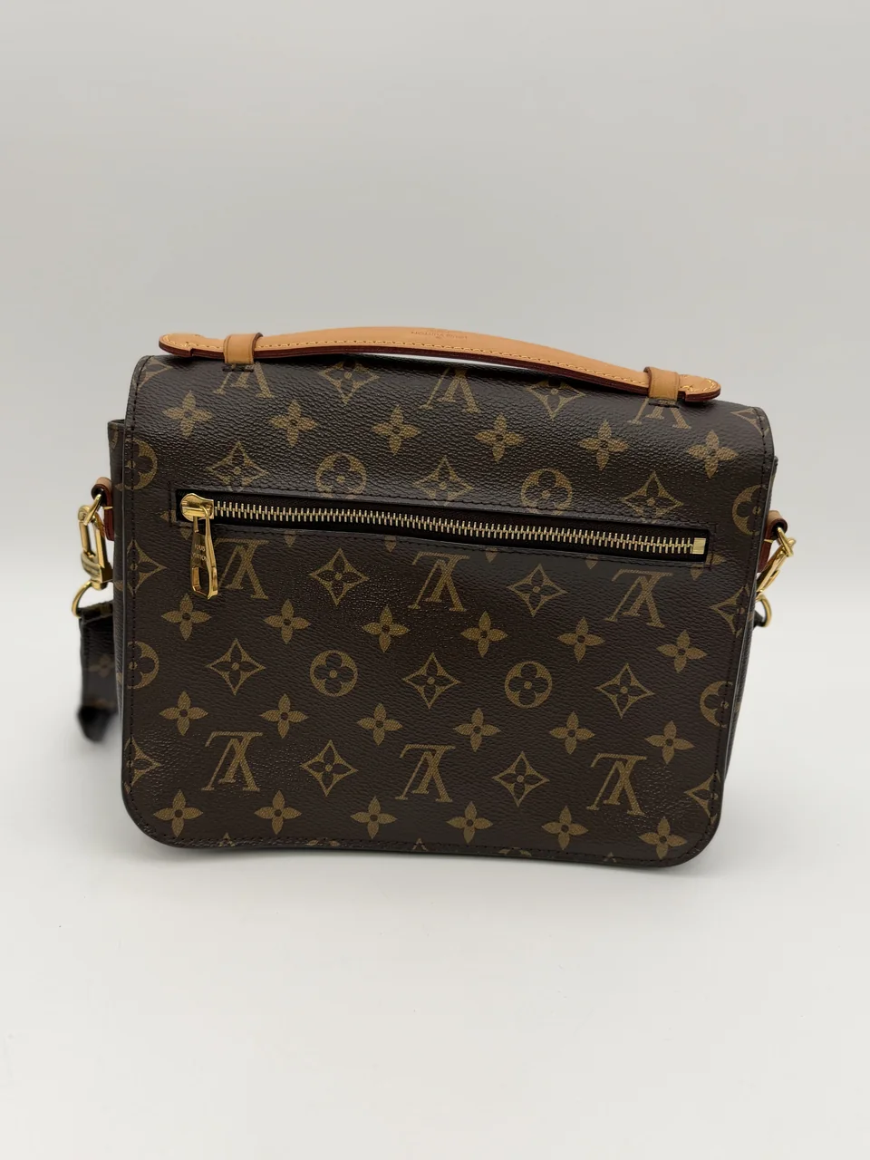 LV MONOGRAM BAG view 3
