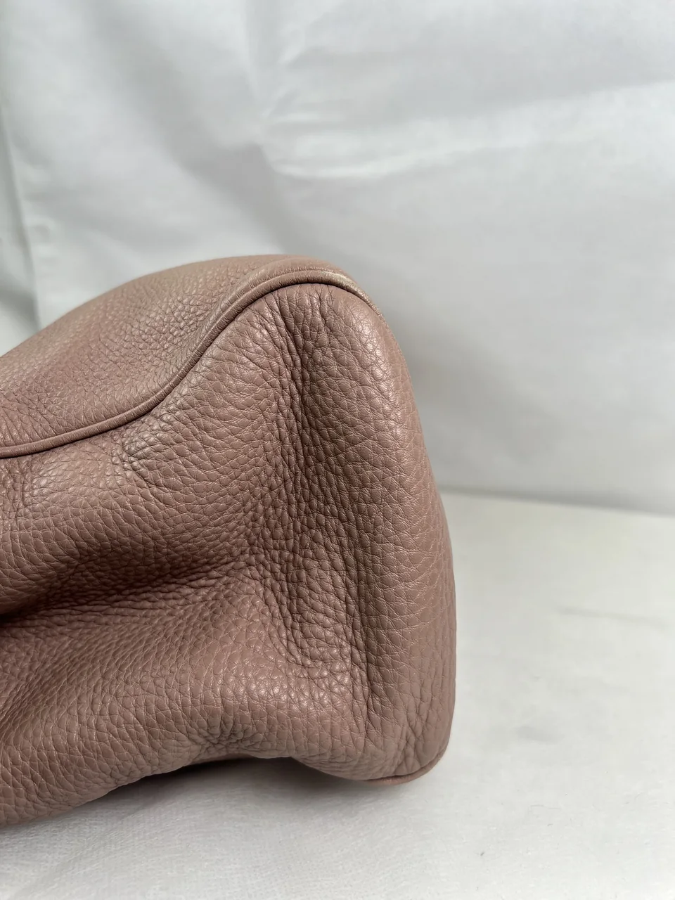 GUCCI TWO-WAY BAG view 4