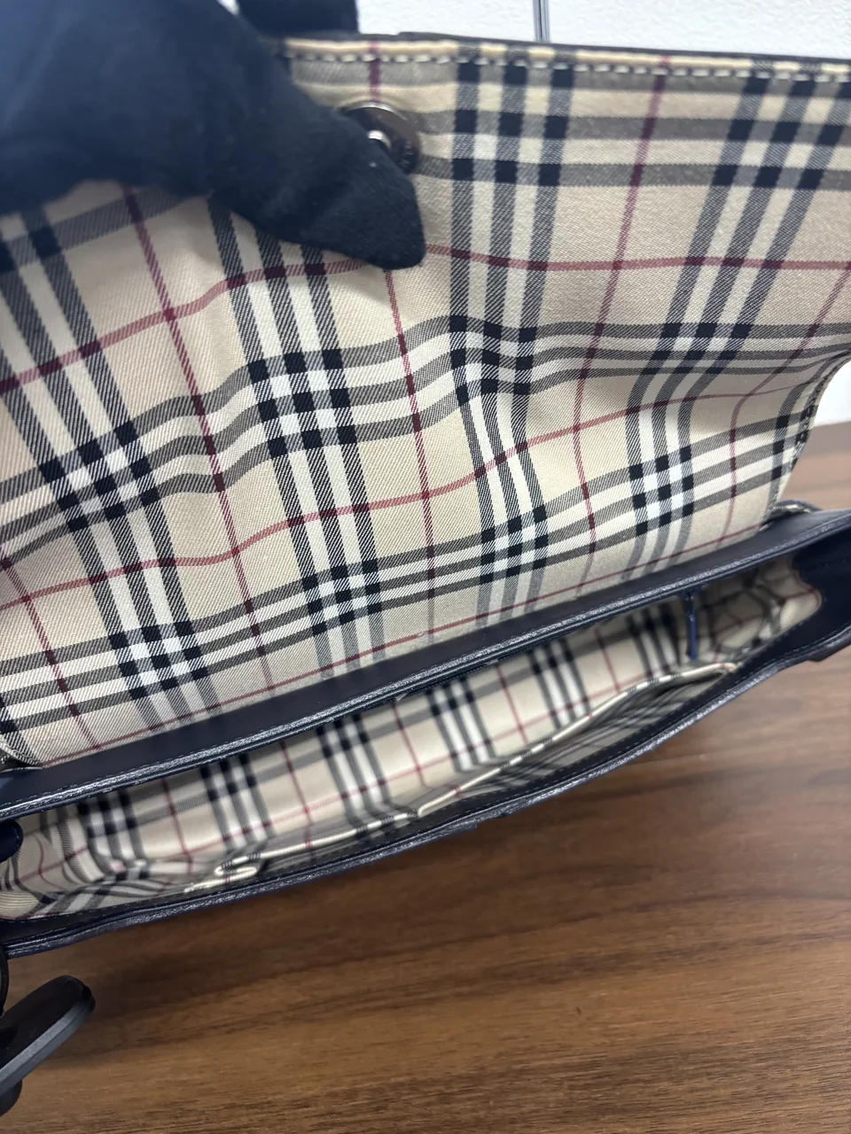 BURBERRY SHOULDER BAG view 11