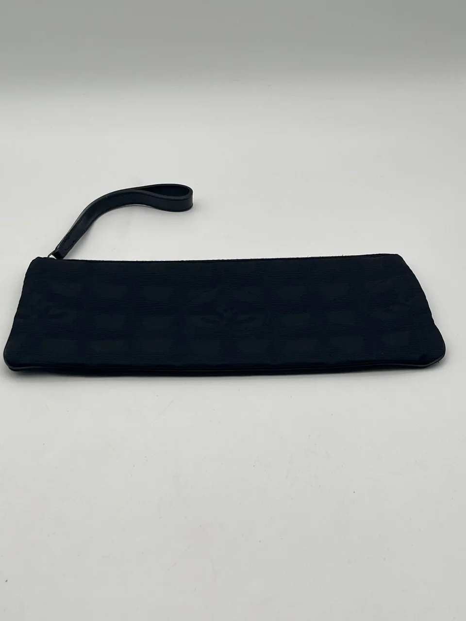 CHANEL NEW TRAVEL LINE (7 SERIAL CODE) hover