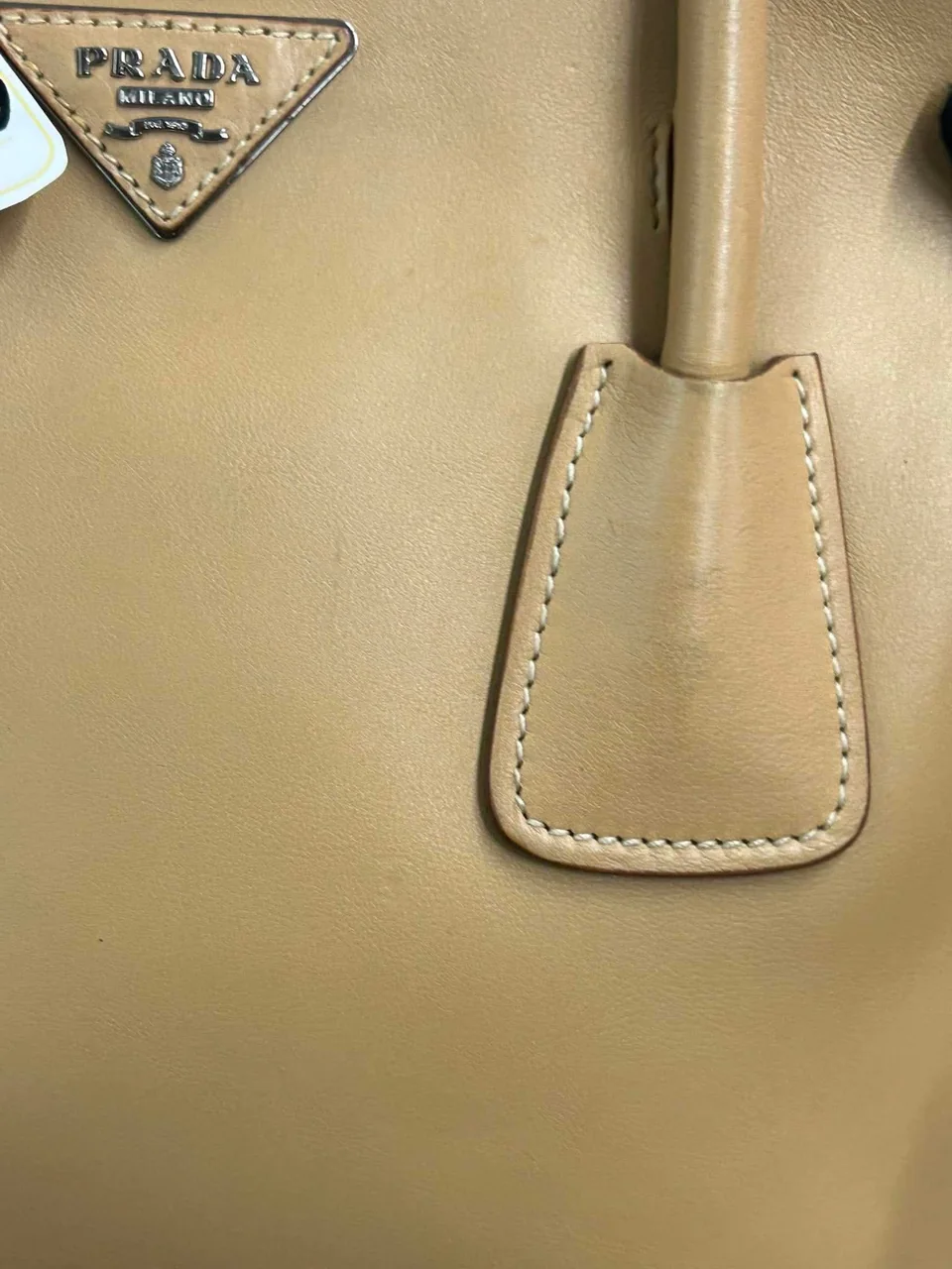 PRADA TOTE BAG (BEIGE) photo 3