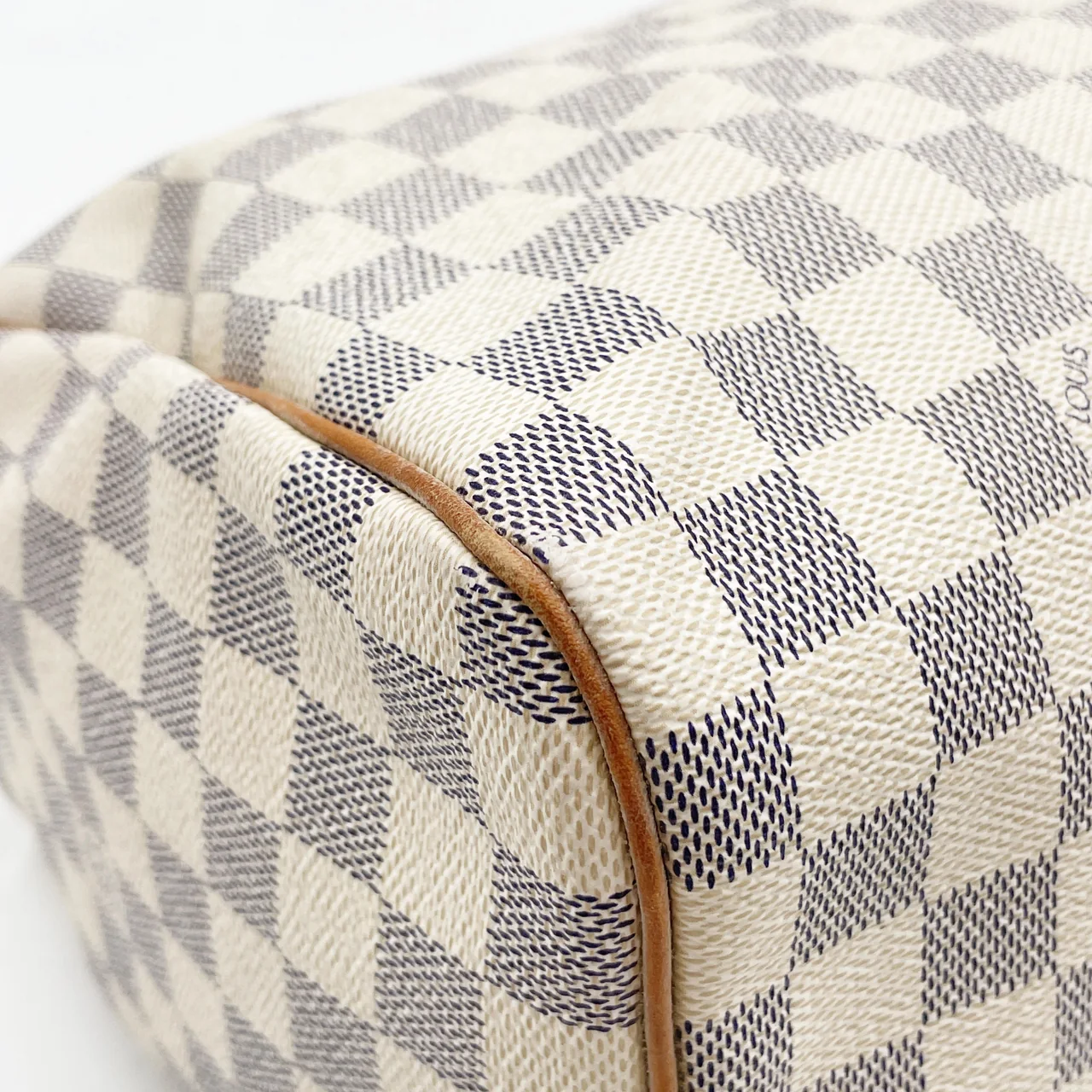 LV AZURE SPEEDY 30 view 4