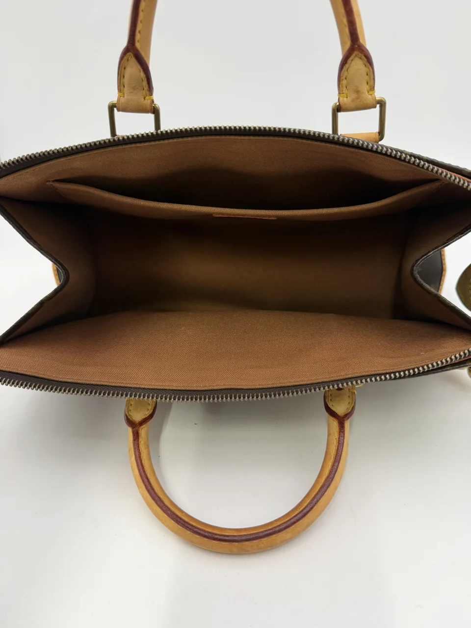 LV MONOGRAM POPINCOURT view 4