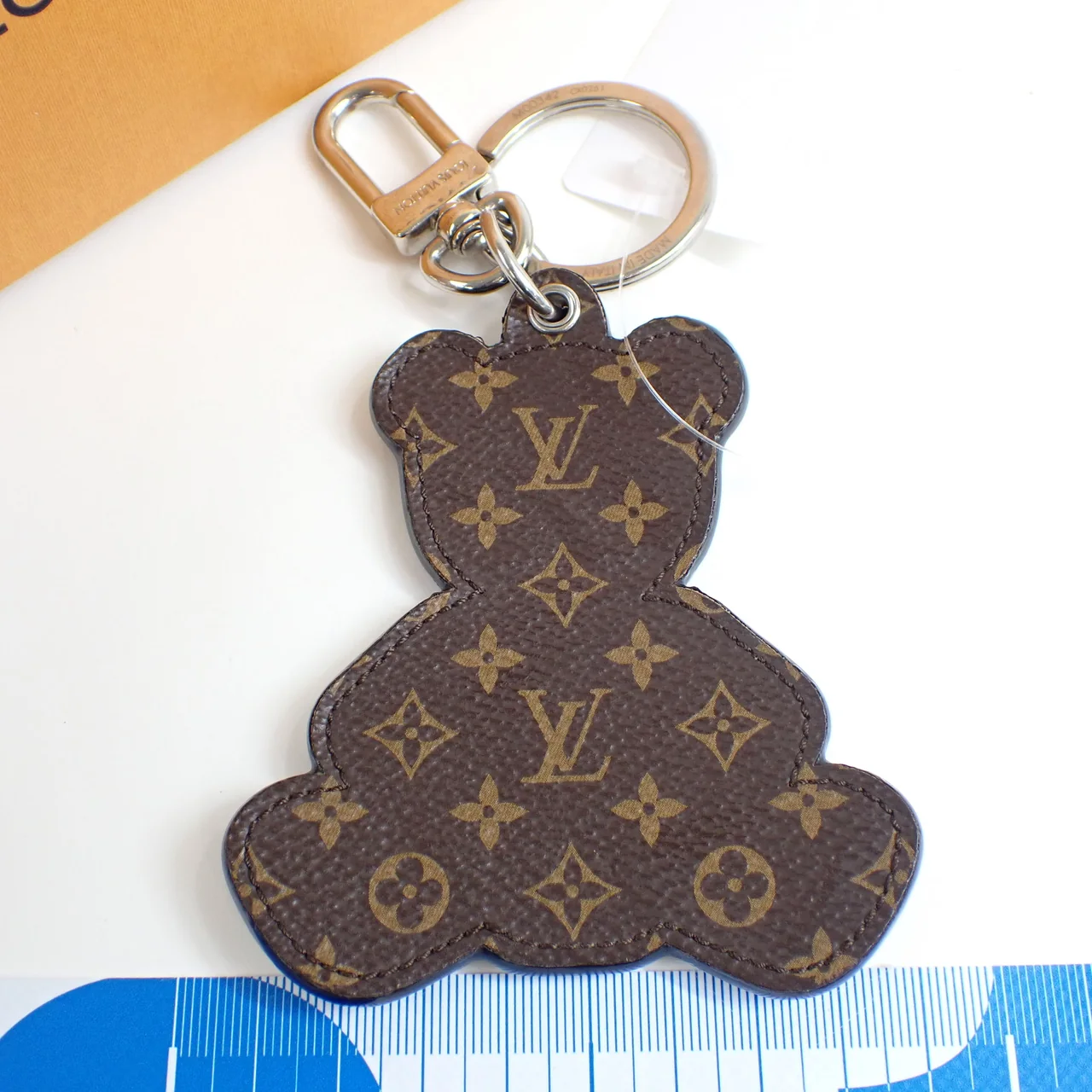 LV PORTE CLEE TEDDY BEAR SS view 2