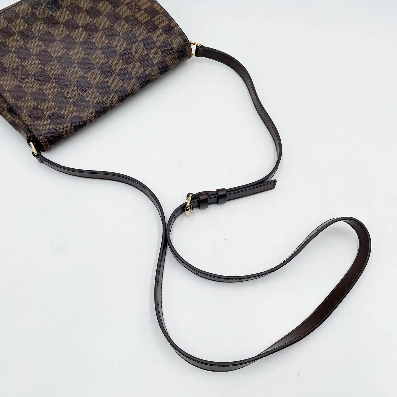 LV DAMIER MUSETTE TANGO LONG view 7